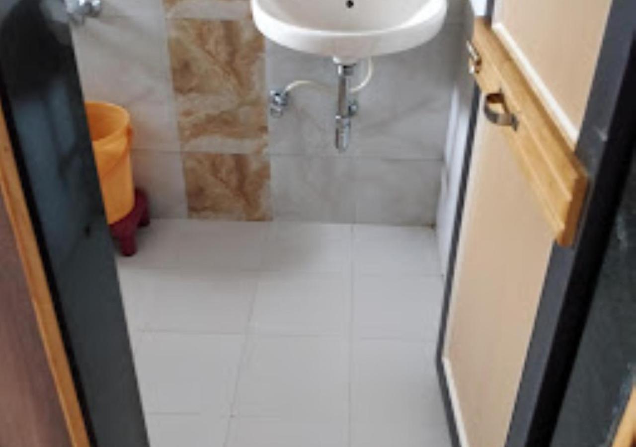 Hotel Jaltarang Kalmath Kankavali Kültér fotó